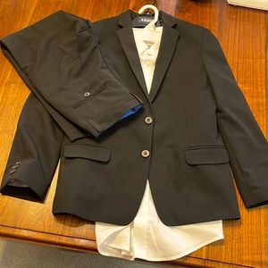 IZOD SUIT black size 12 suit top size 10 suit bottoms white shirt is size 10/12